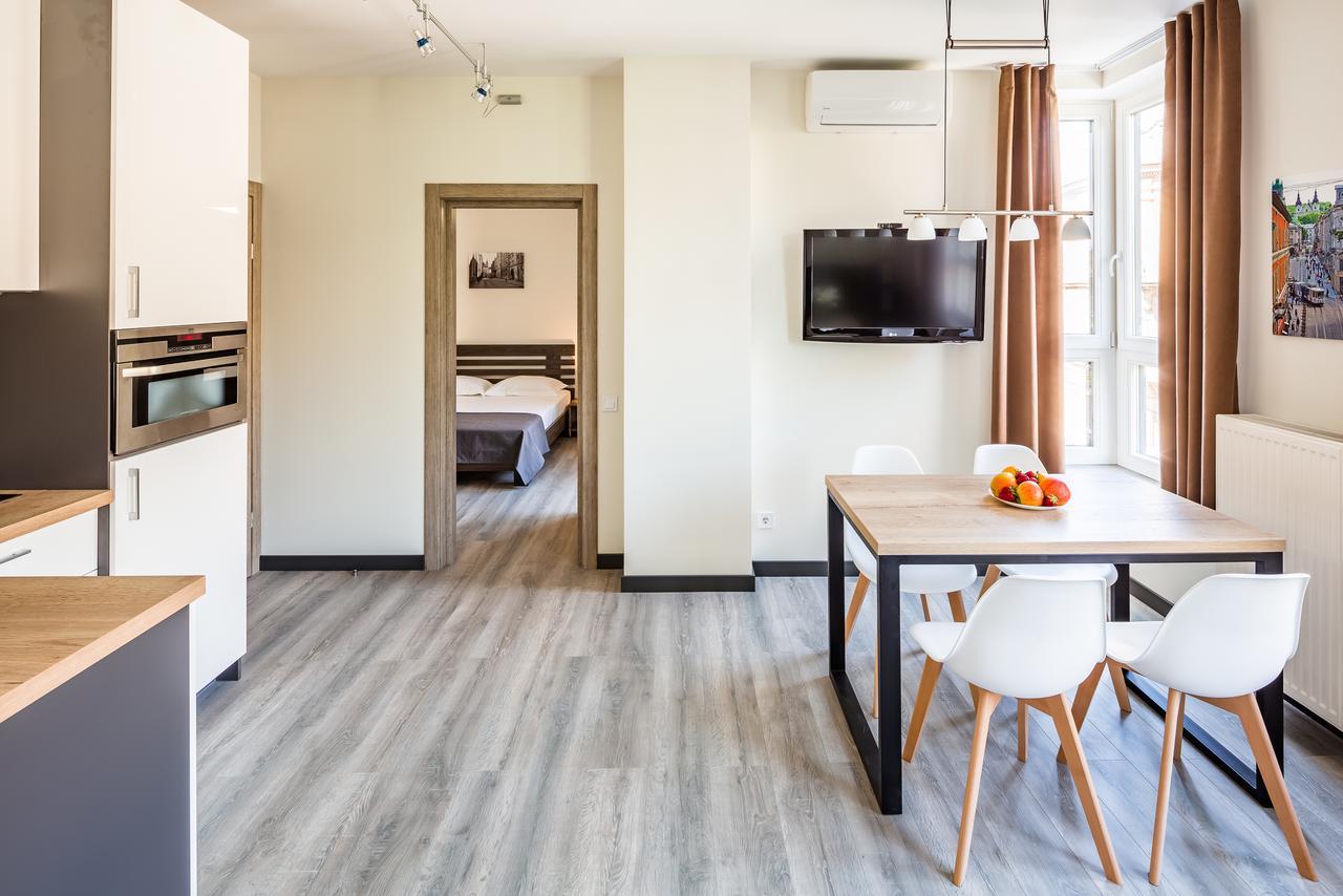 Central Park Apartments Lwów Zewnętrze zdjęcie