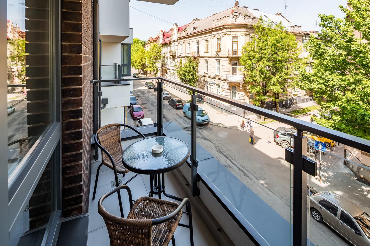 Central Park Apartments Lwów Zewnętrze zdjęcie